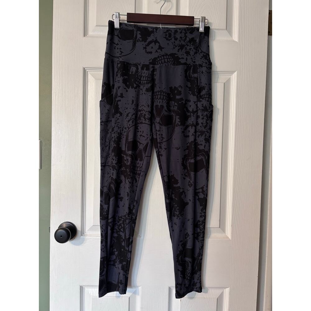 Comfy Forever Leggings Womens Large XL NEW Black Skulls Workout Gym Activewear